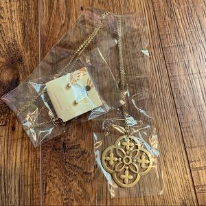 Long Necklace with Matching Stud Earrings Set